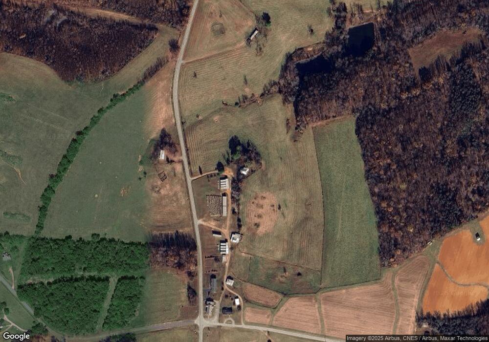 2228 Sago Rd, Callands, VA 24530 - photo 1