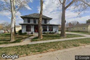 7 Park St, Treynor, IA 51575
