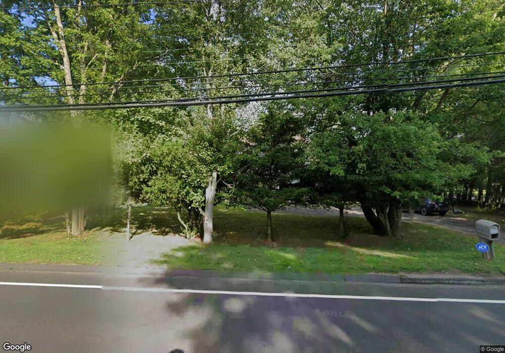 860 Daniels Farm Rd, Trumbull, CT 06611 - photo 1