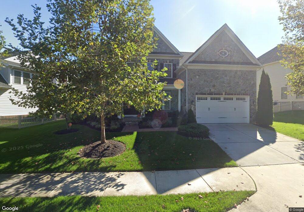 2 Dale Dr, Falls Church, VA 22043 - photo 1