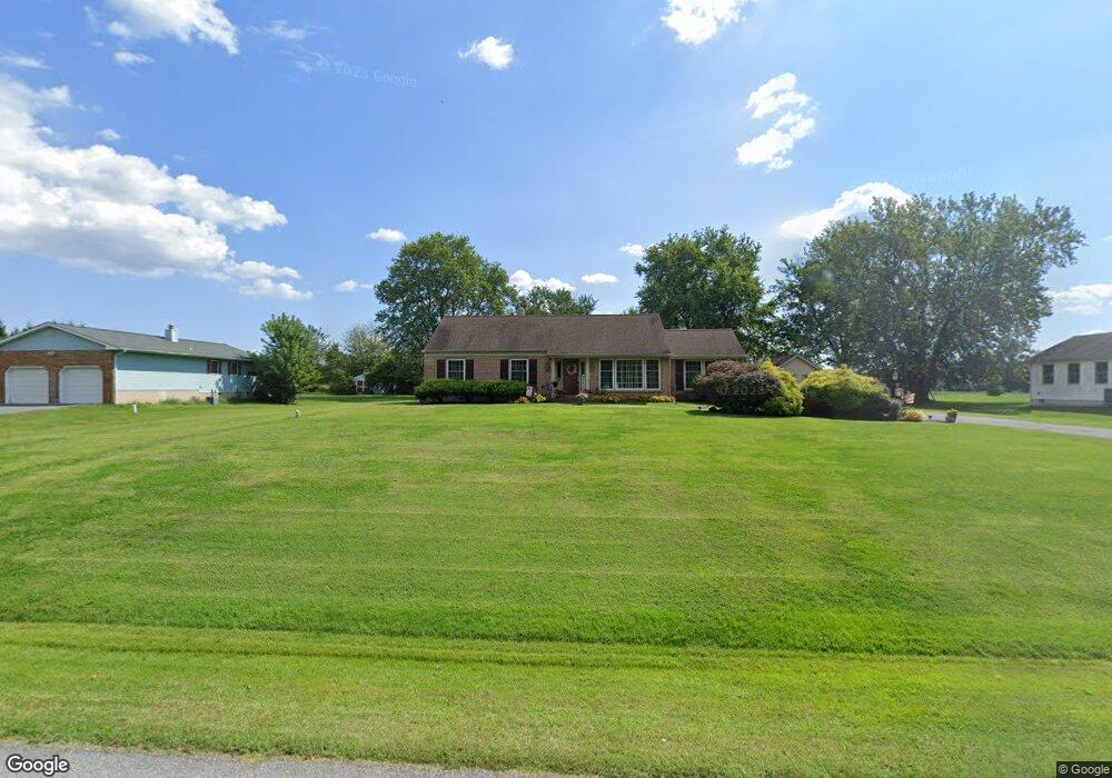 921 Clydesdale Dr, Bear, DE 19701 - photo 1