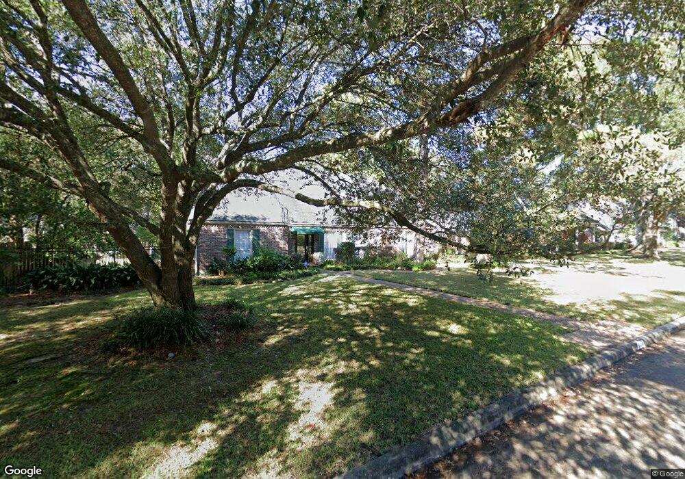 123 Plantation Rd, Houston, TX 77024 - photo 1