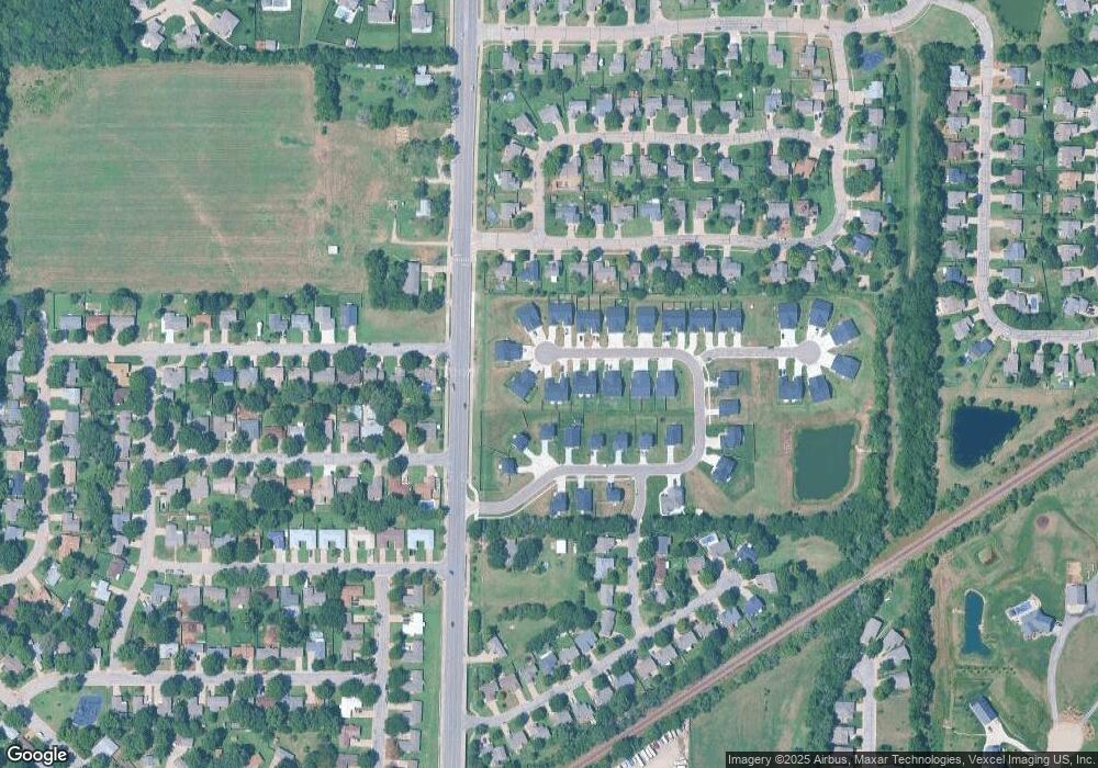 105 E Santa fe Cir, Mulvane, KS 67110 - photo 1