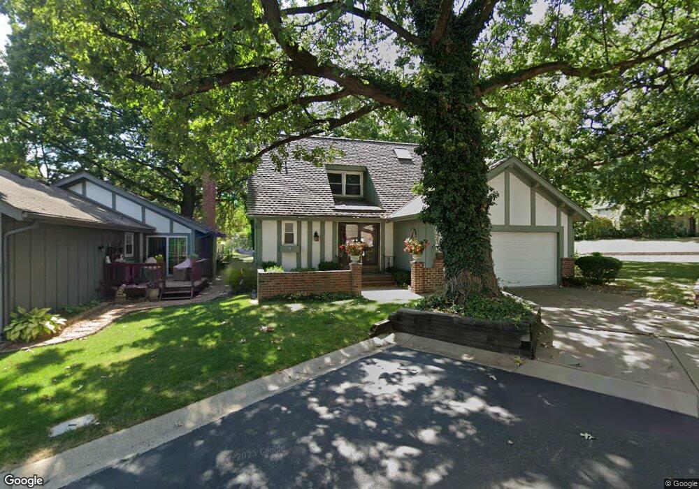 10238 Edelweiss Cir, Shawnee, KS 66203 - photo 1