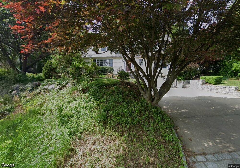 34 Rexview Cir, Trumbull, CT 06611 - photo 1