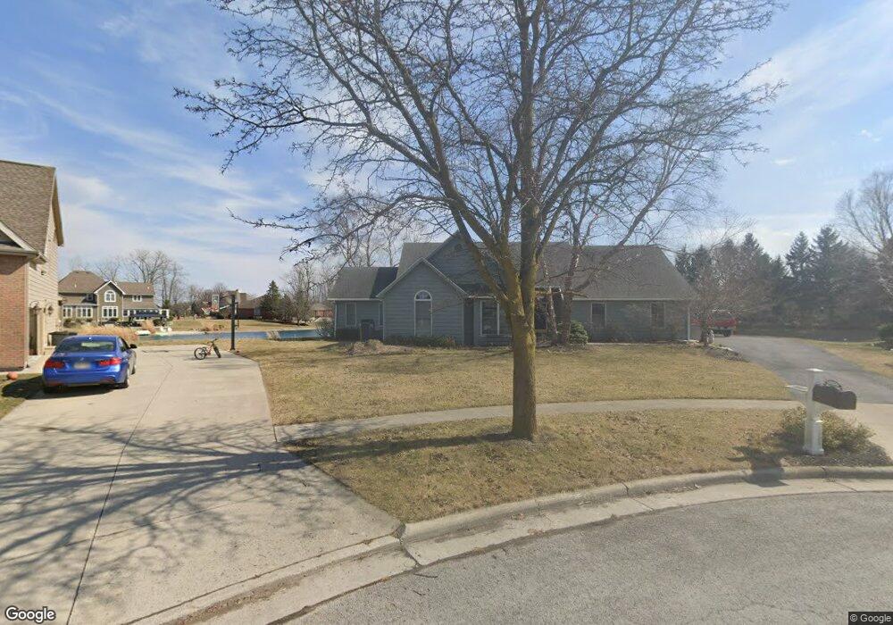 2113 Golden Eagle Dr, Findlay, OH 45840 - photo 1