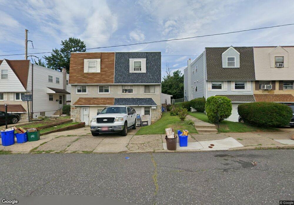 2722 Maxwell St, Philadelphia, PA 19136 - photo 1