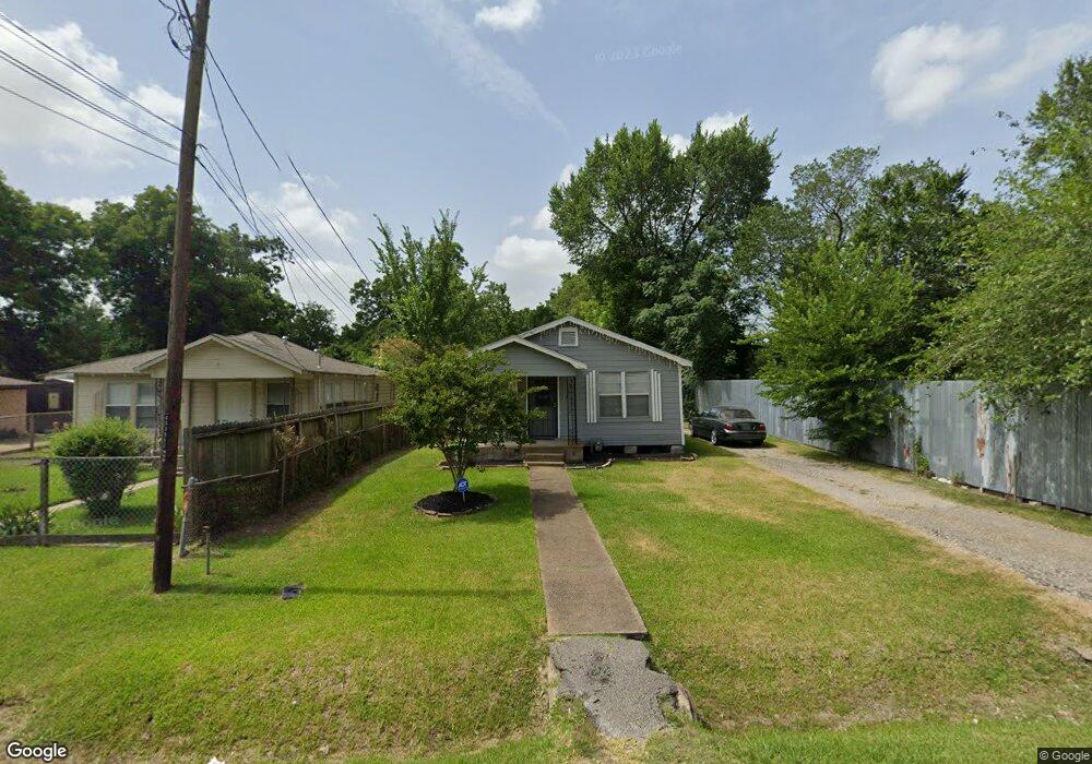 997 Glen Ave, Houston, TX 77088 - photo 1