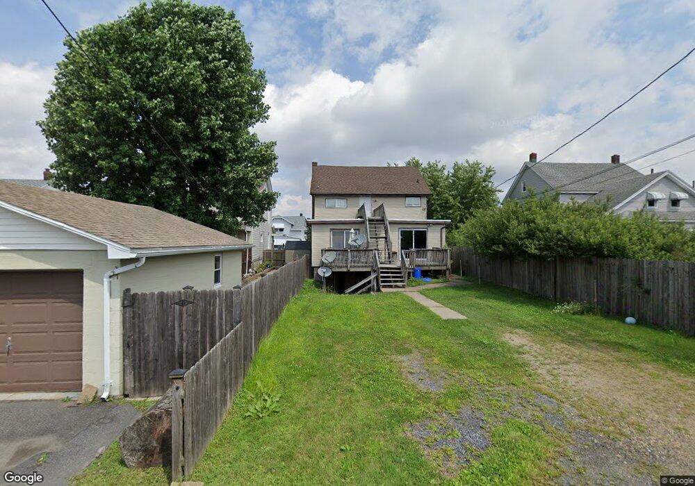 132 Carleton Ave, Hazleton, PA 18201 - photo 1