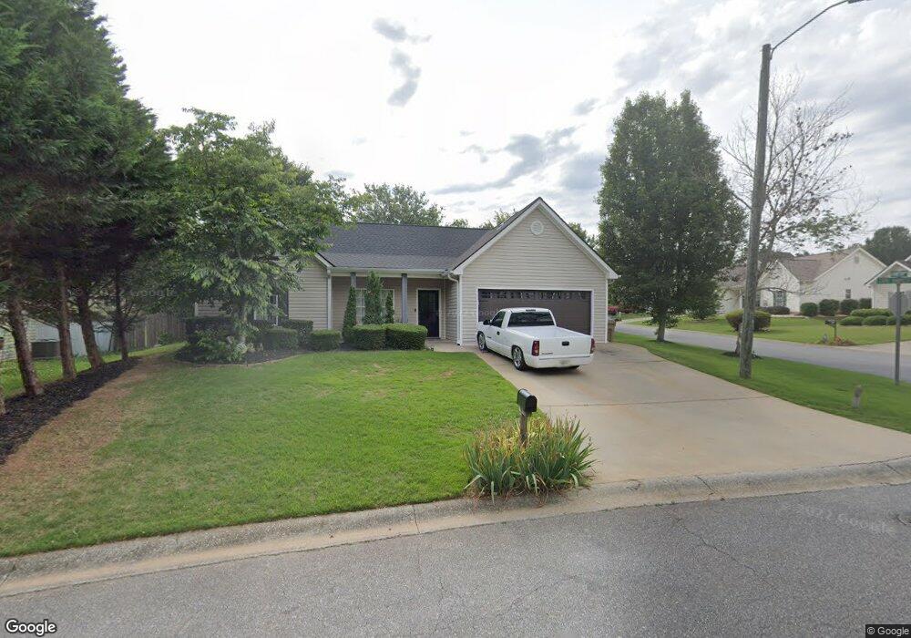 112 Carl Barrett Dr, Canton, GA 30115 - photo 1