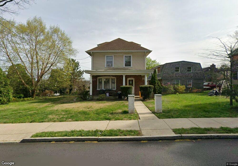 204 Ashland Ave, Bala Cynwyd, PA 19004 - photo 1