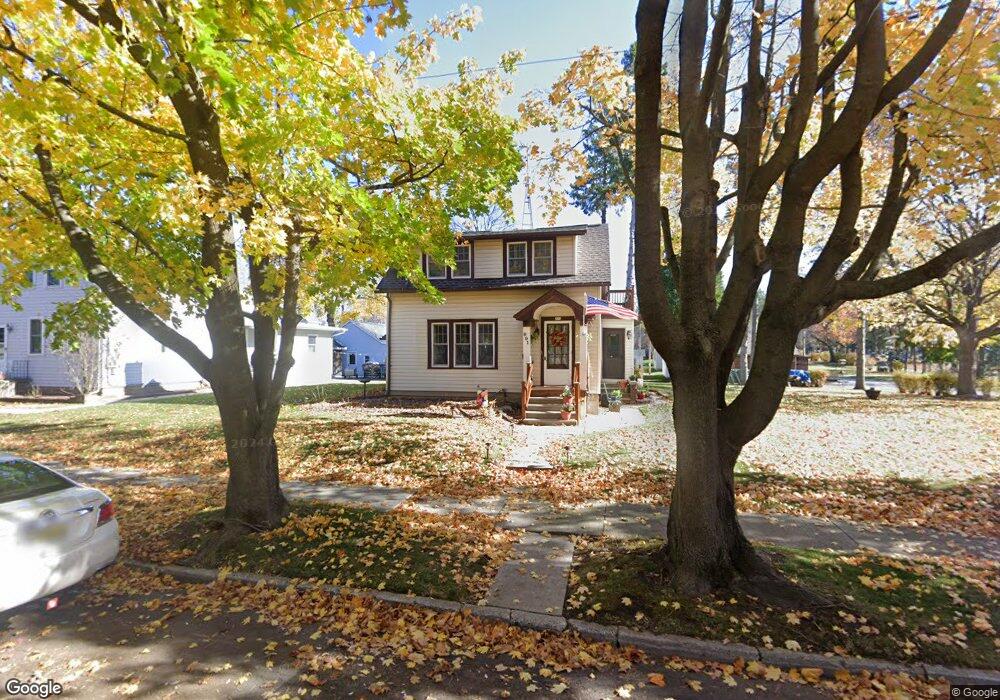 801 N 20th St, Manitowoc, WI 54220 - photo 1