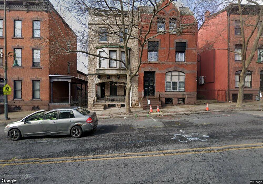 1039 Penn St unit 1ST FL, Reading, PA 19601 - photo 1