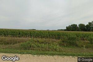 3093 Old Center Rd, Alburnett, IA 52202