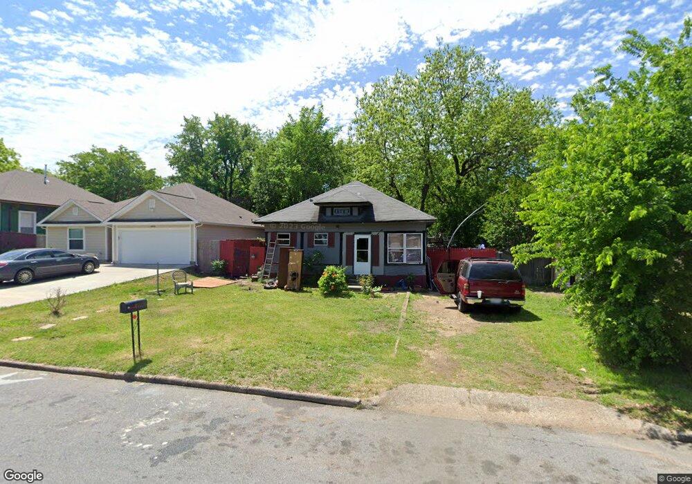 1410 W Sears St, Denison, TX 75020 - photo 1