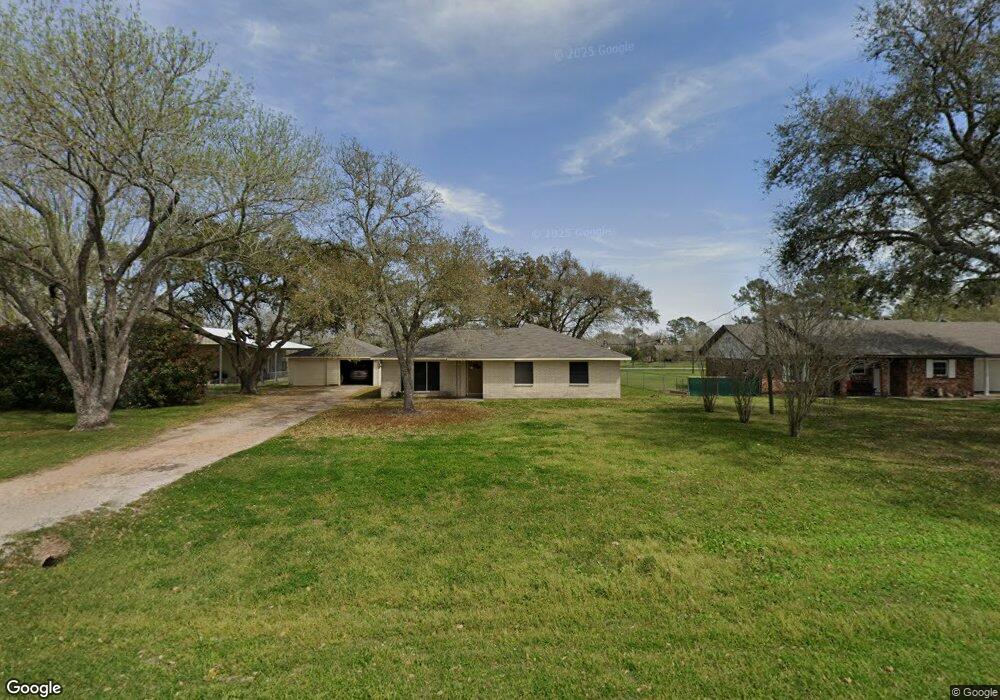 1905 Leveridge St, East Bernard, TX 77435 - photo 1