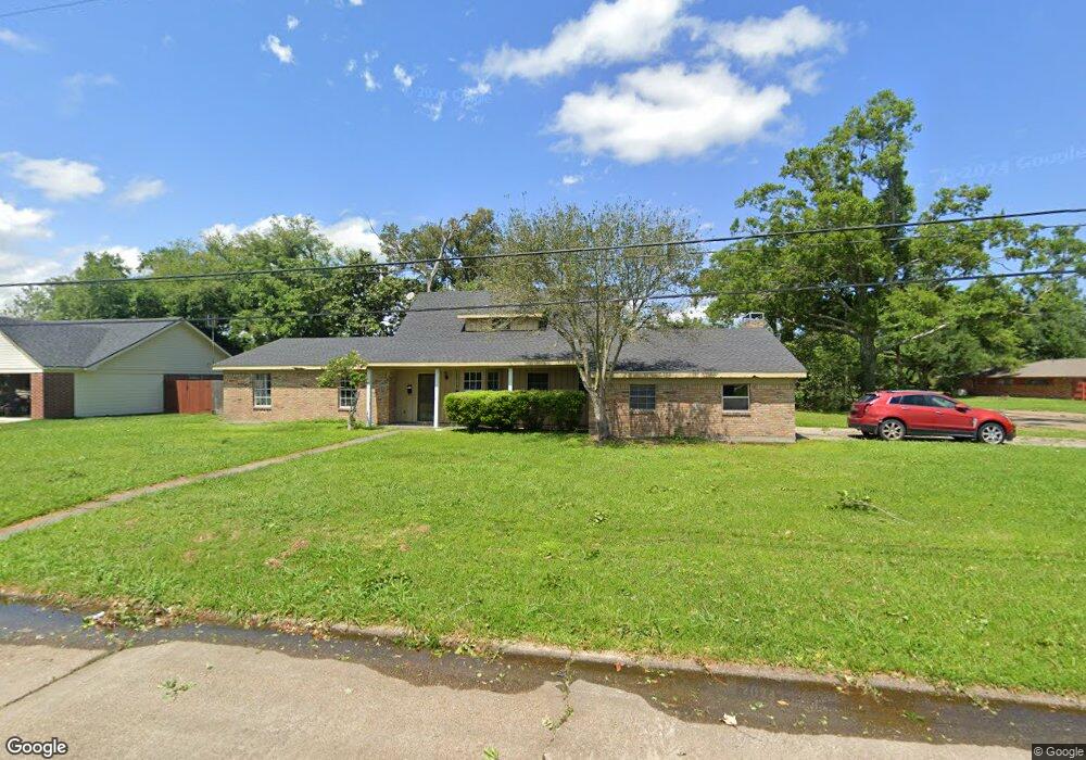 102 Greenway St, Lake Charles, LA 70605 - photo 1