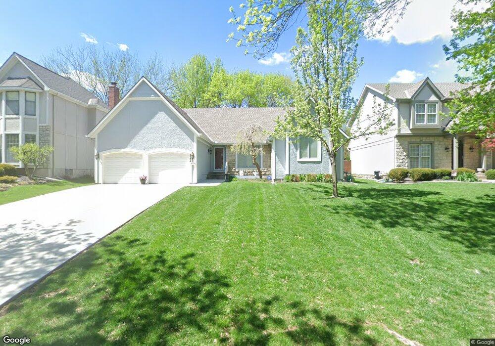 8154 Constance St, Lenexa, KS 66215 - photo 1