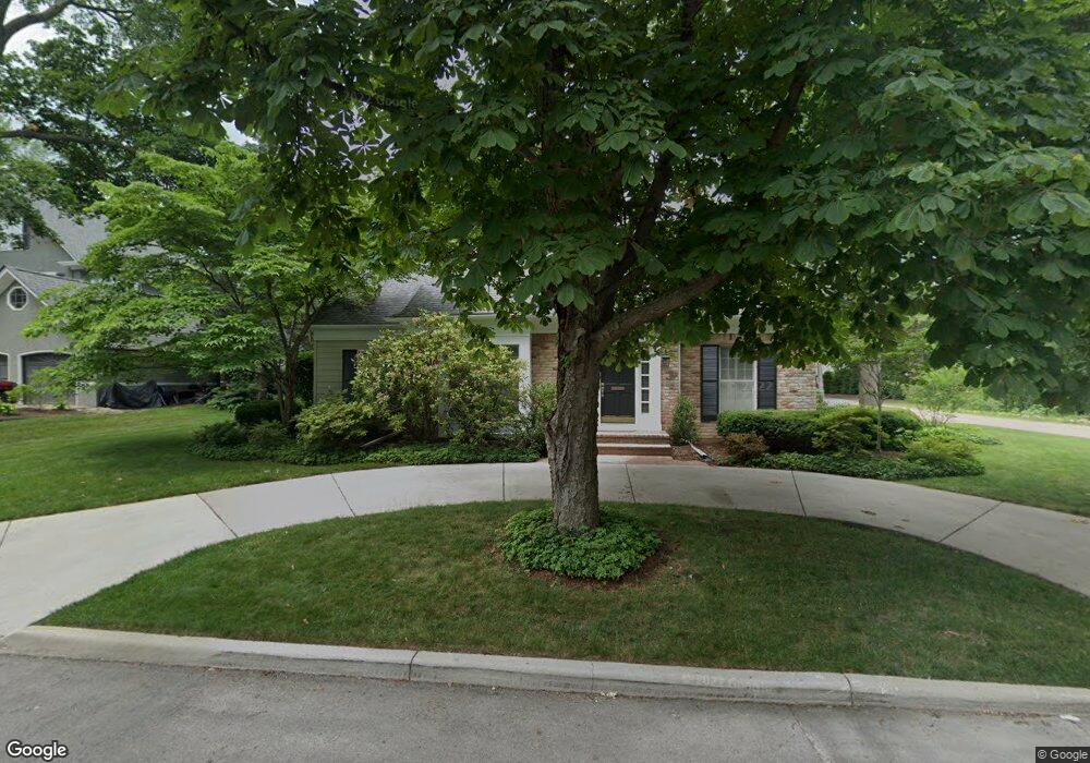 359 Carver St, Grosse Pointe Farms, MI 48236 - photo 1