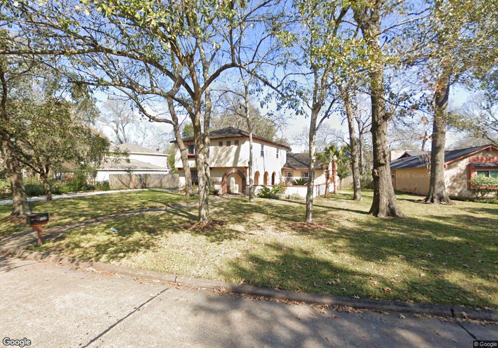 125 Saint Cloud Dr, Friendswood, TX 77546 - photo 1