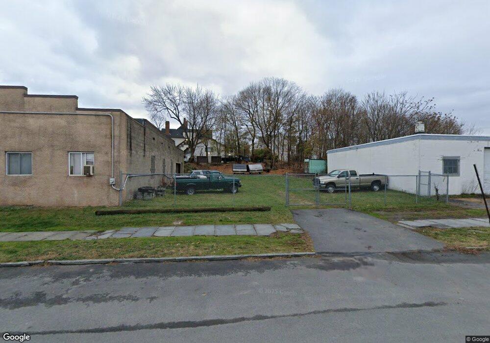 1542 Dickson Ave, Scranton, PA 18508 - photo 1