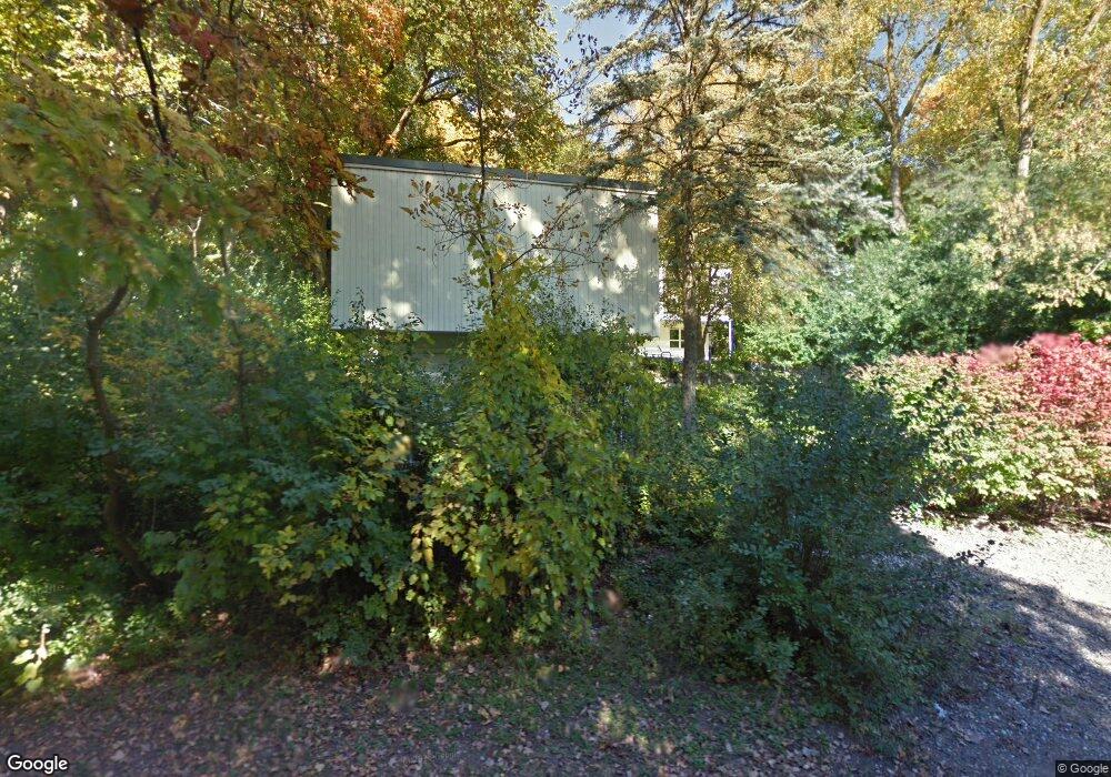 4205 Circle Dr, Wayzata, MN 55391 - photo 1