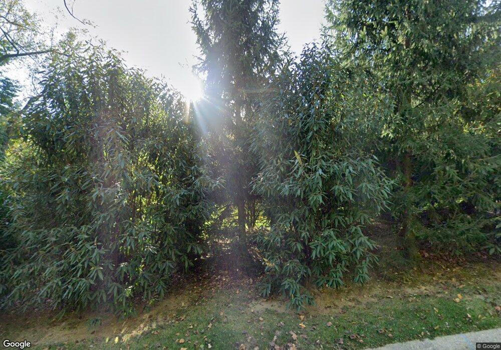 141 Pine Tree Rd, Wayne, PA 19087 - photo 1