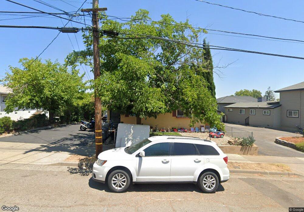 1633 Willis St, Redding, CA 96001 - photo 1