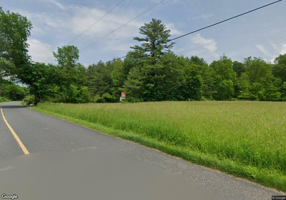 2 E Railroad Ave, New Ringgold, PA 17960 - photo 1