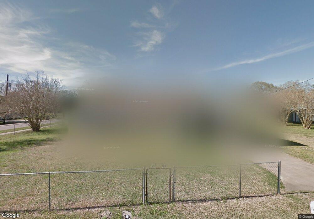 4106 Walker Dr, Bay City, TX 77414 - photo 1