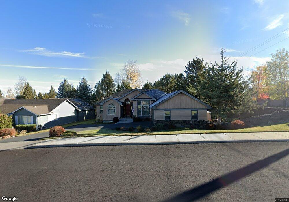 2690 SW 39th St, Redmond, OR 97756 - photo 1