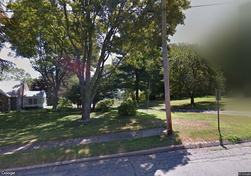 28 Calhoun Ave, Trumbull, CT 06611 - photo 1