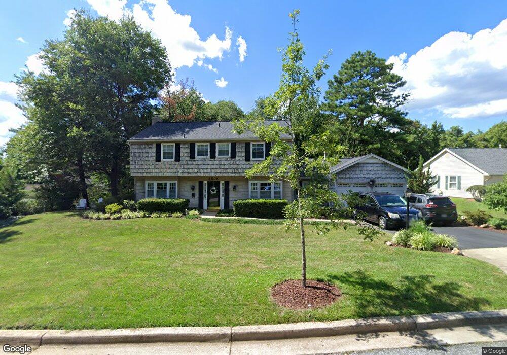 8806 Royal Ridge Ln, Laurel, MD 20708 - photo 1