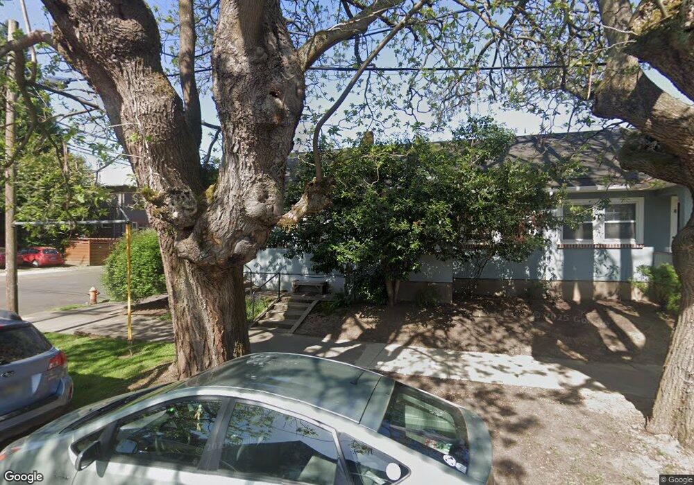 534 NE Lawrence Ave, Portland, OR 97232 - photo 1