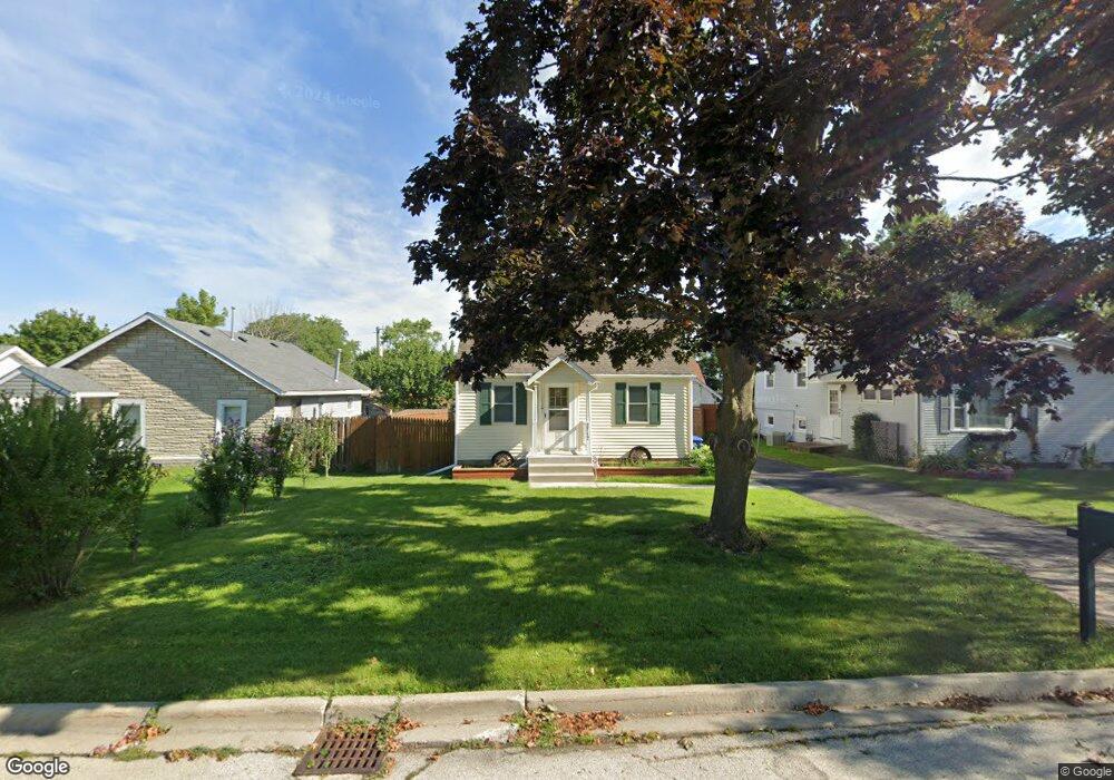 2712 Oakland Ave, Waukegan, IL 60085 - photo 1