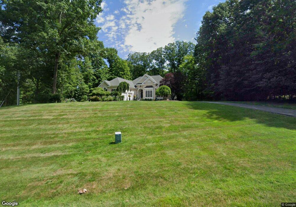 2 Worthington Dr, Bloomfield, CT 06002 - photo 1