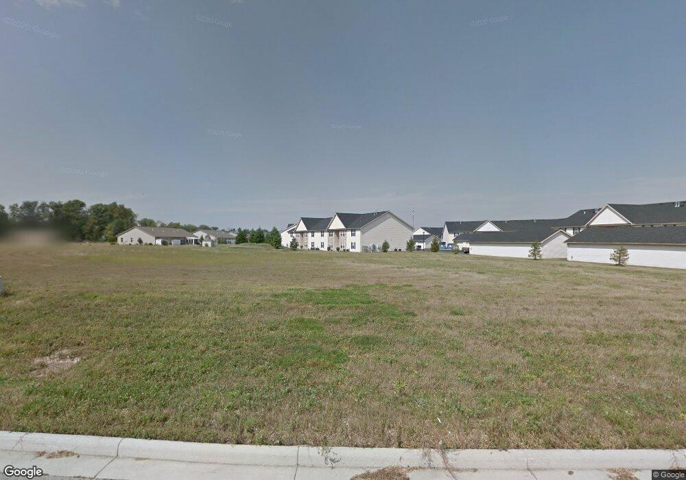 1028 White Birch Dr, Findlay, OH 45840 - photo 1