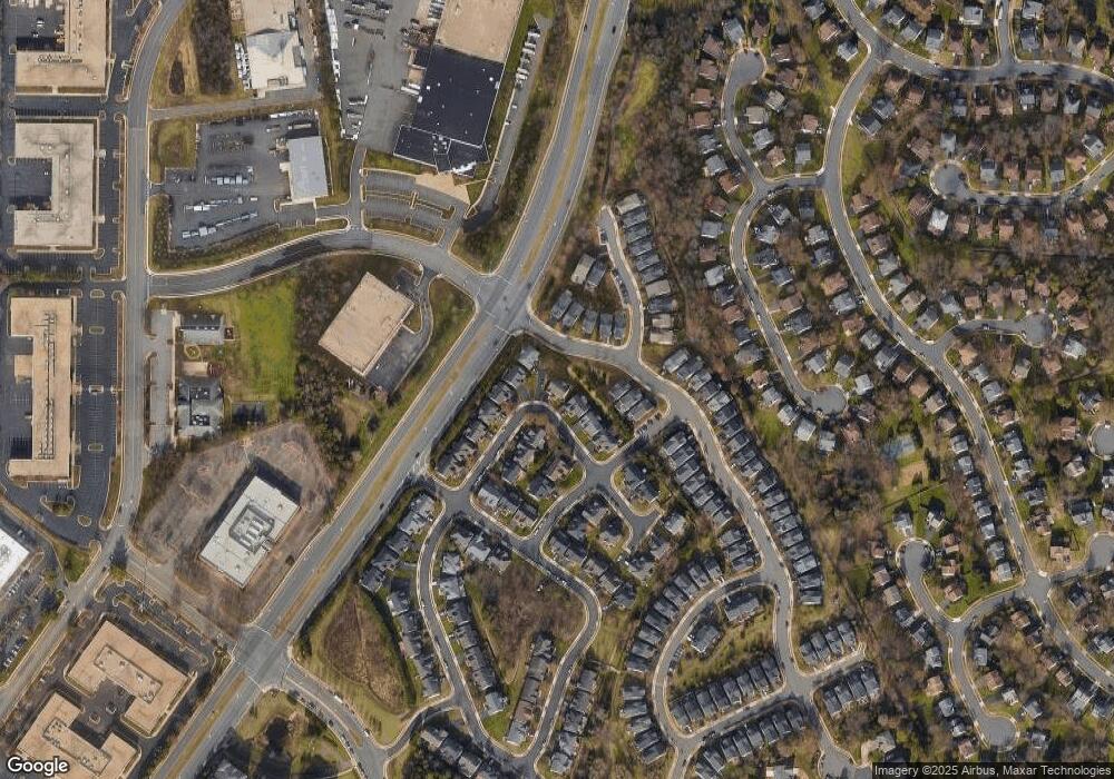 13836 Rembrandt Way, Chantilly, VA 20151 - photo 1