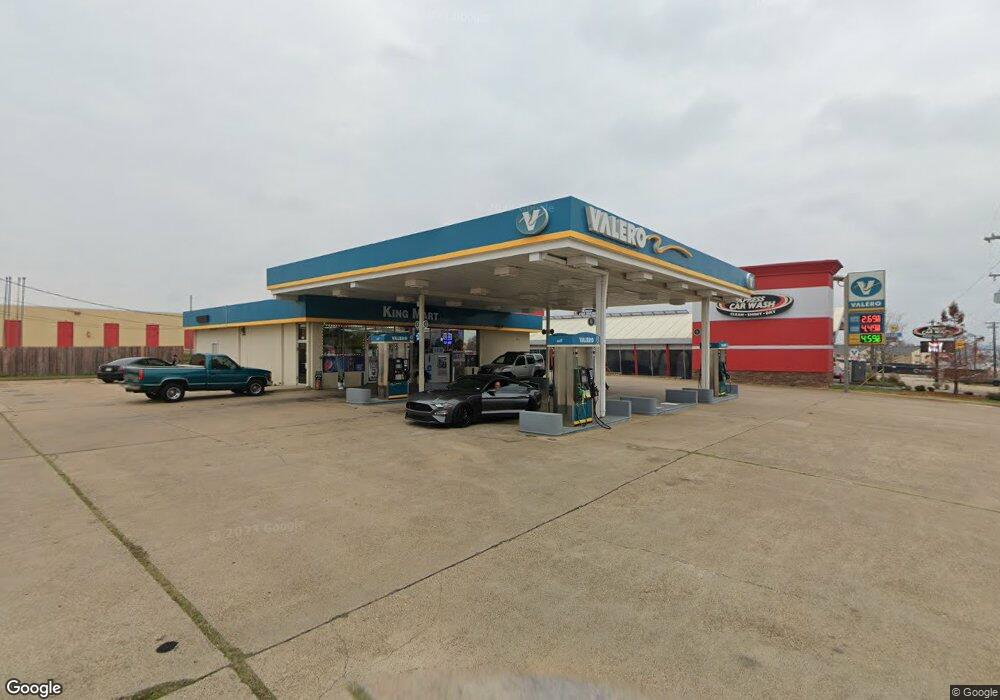 2211 2211 Wsw Loop 323, Tyler, TX 75701 - photo 1