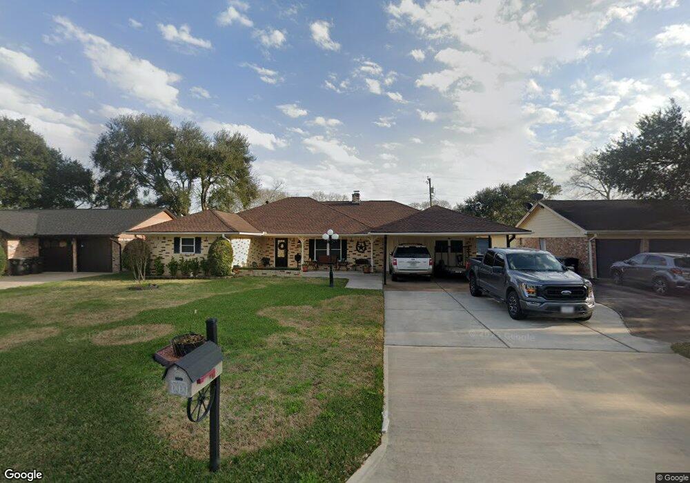 320 Hurstgreen Ln, Alvin, TX 77511 - photo 1