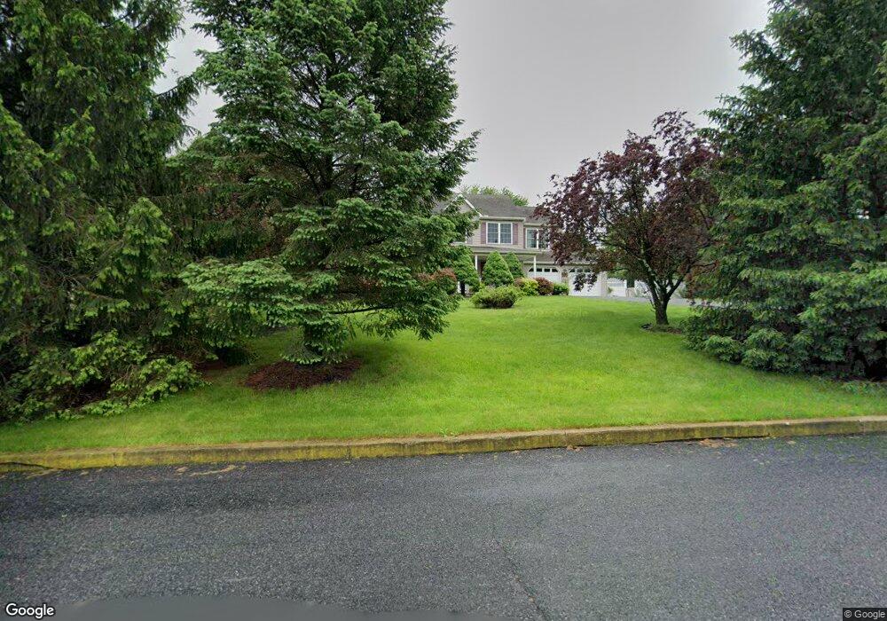 116 Crestview Dr, Barto, PA 19504 - photo 1