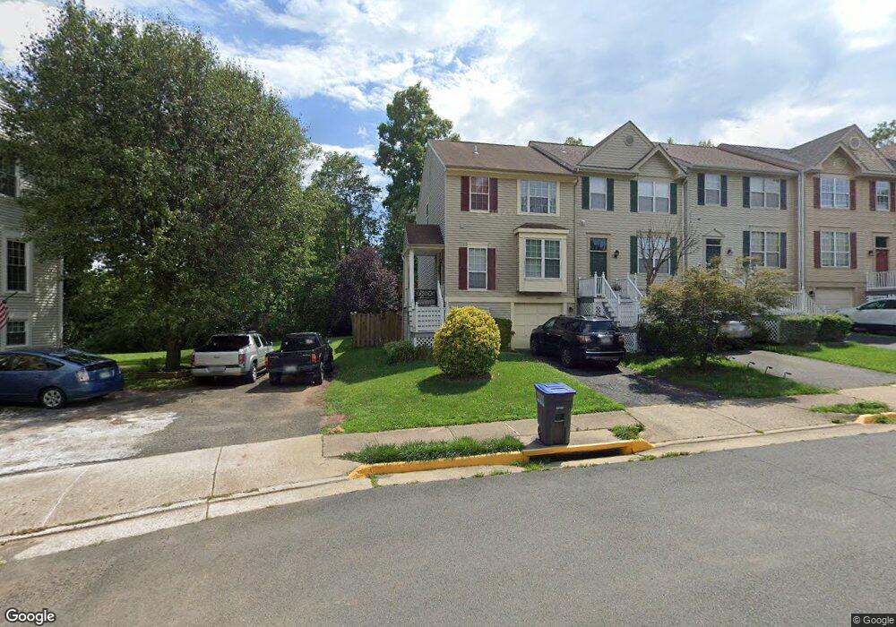 13917 Baton Rouge Ct, Centreville, VA 20121 - photo 1