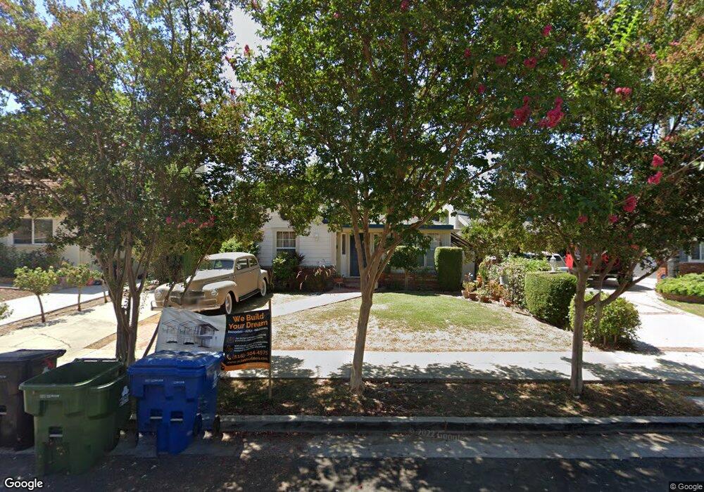 21912 Martinez St, Woodland Hills, CA 91364 - photo 1