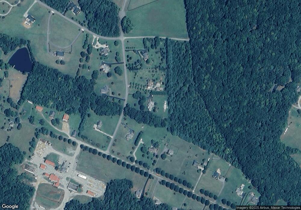 2410 Goodwyn Lake Ct, Powhatan, VA 23139 - photo 1