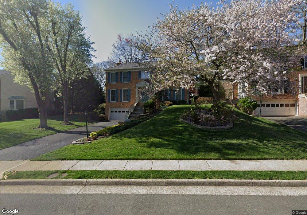 5816 Colfax Ave, Alexandria, VA 22311 - photo 1