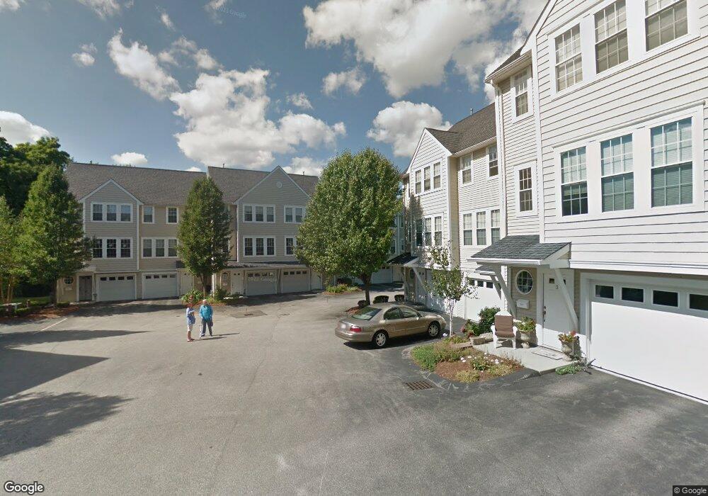 122 E Squantum St unit 6, Quincy, MA 02171 - photo 1