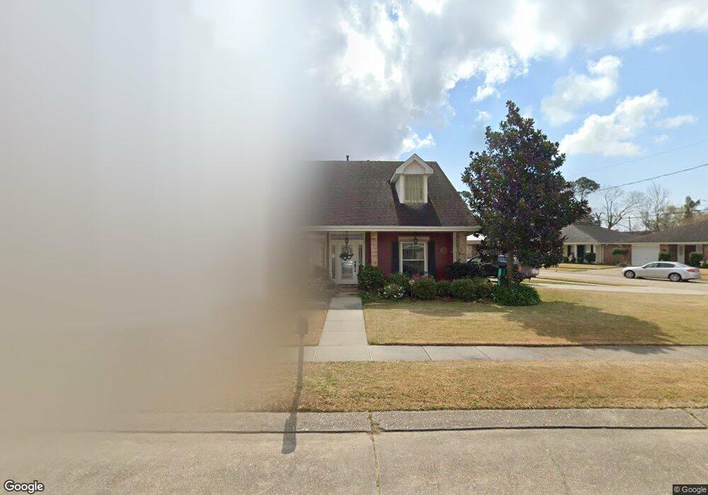 4656 Apricot St, Metairie, LA 70001 - photo 1