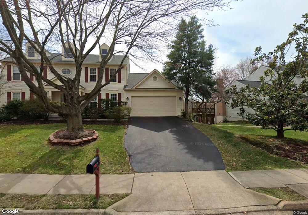 13911 Stonefield Dr, Clifton, VA 20124 - photo 1