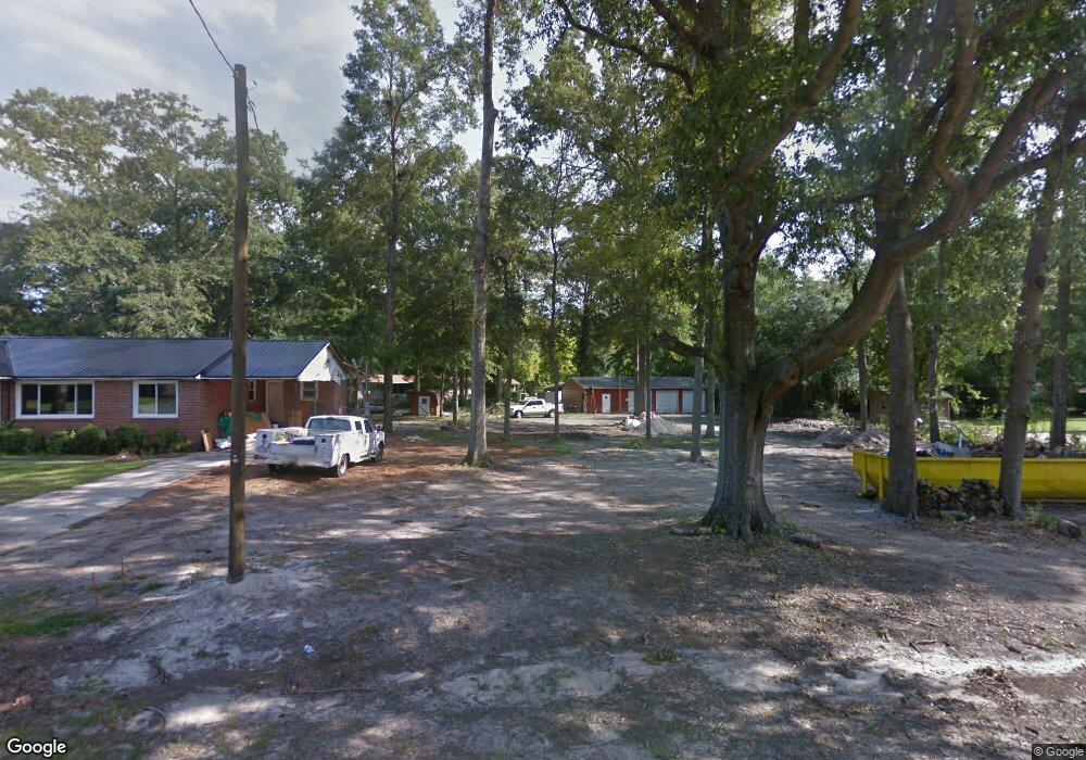 2827 S Estates Rd, Macon, GA 31216 - photo 1