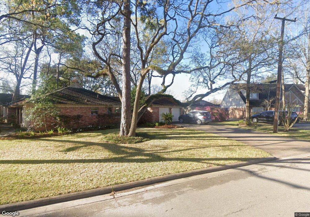 315 Wycliffe Dr, Houston, TX 77079 - photo 1